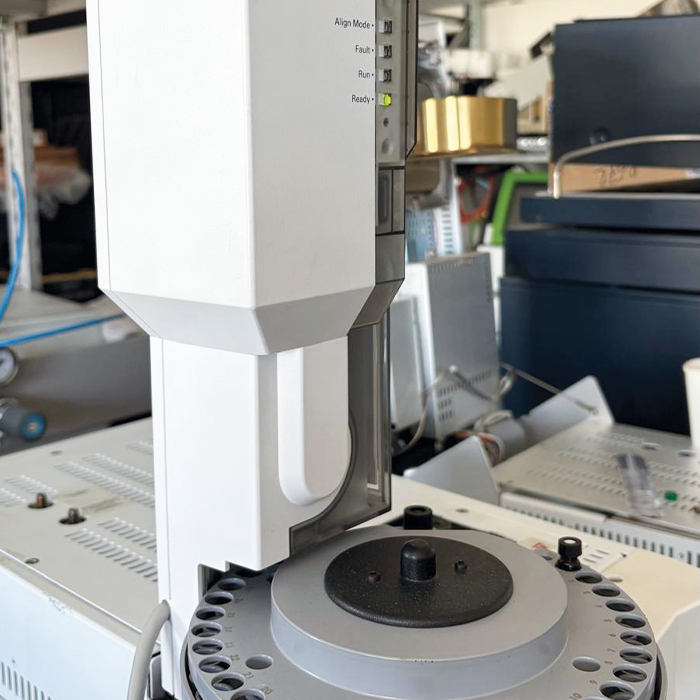 gascromatografo_gc_6850_02.jpg